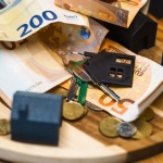 Steuern beim Immobilienkauf verstehen: So behalten Sie den Überblick und sparen bares Geld